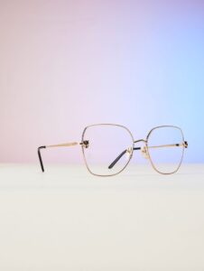 กรอบแว่นทรง Butterfly สำหรับแฟชั่นไอคอนตัวจริง